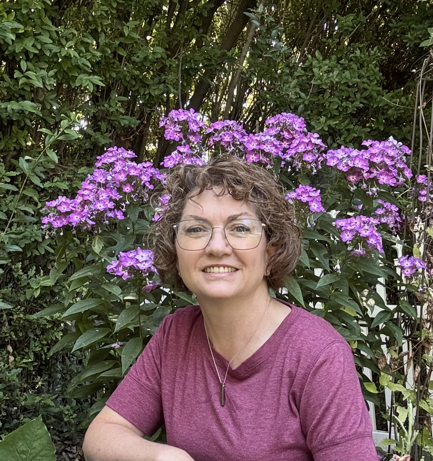 Headshot of Rebecca Wilkes, Designer and Owner of Linen Ladybug